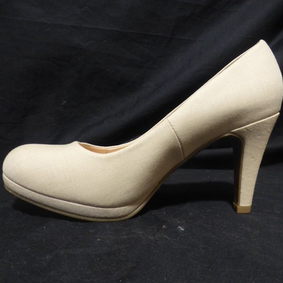 CALL IT SPRING, natural color heels, size US 6, GUC - Picture 5 of 15